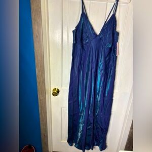 Wild Fable iridescent dress size xxl